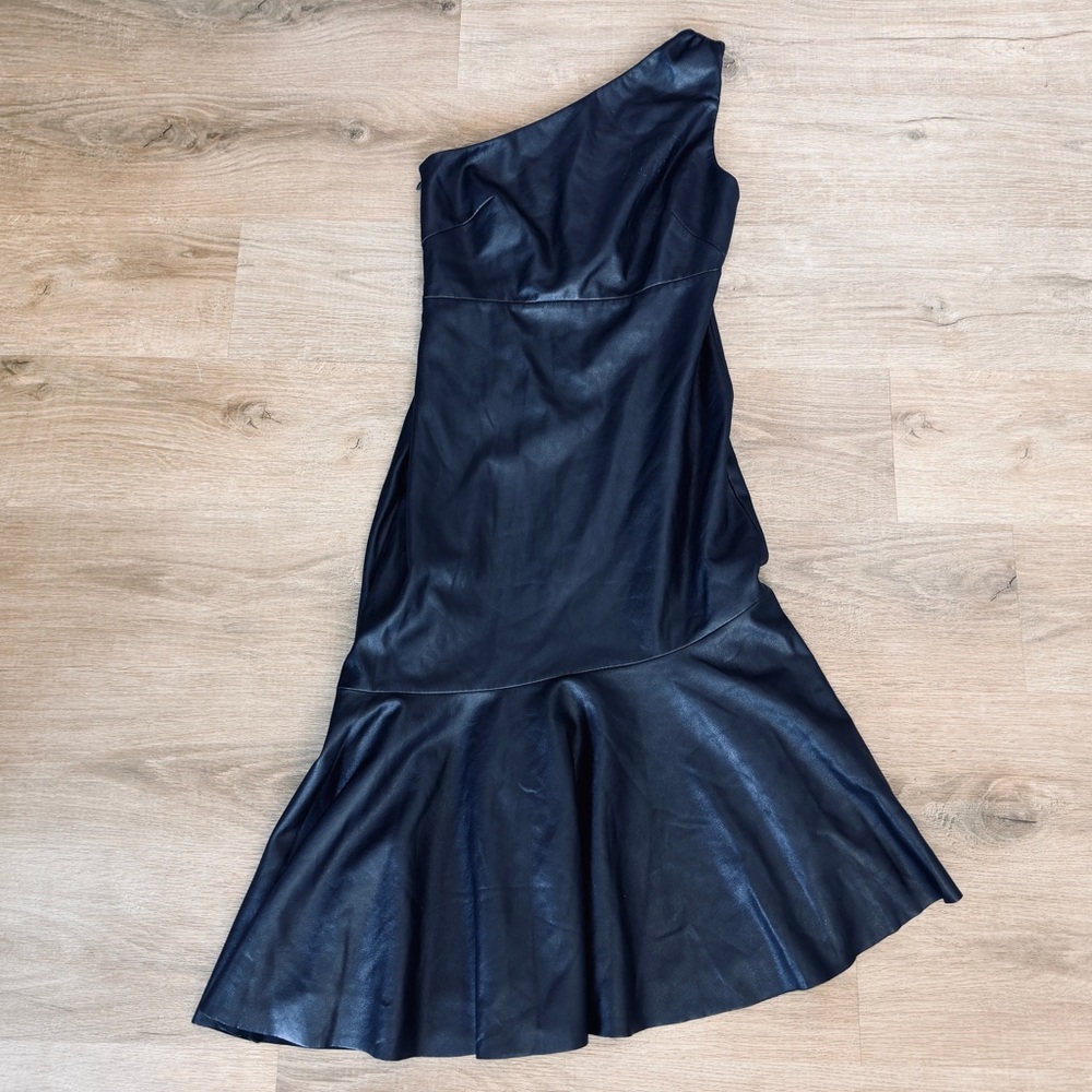 Faux Leather One-Shoulder Harris Dress Sachin & Babi - Picture 6 of 8